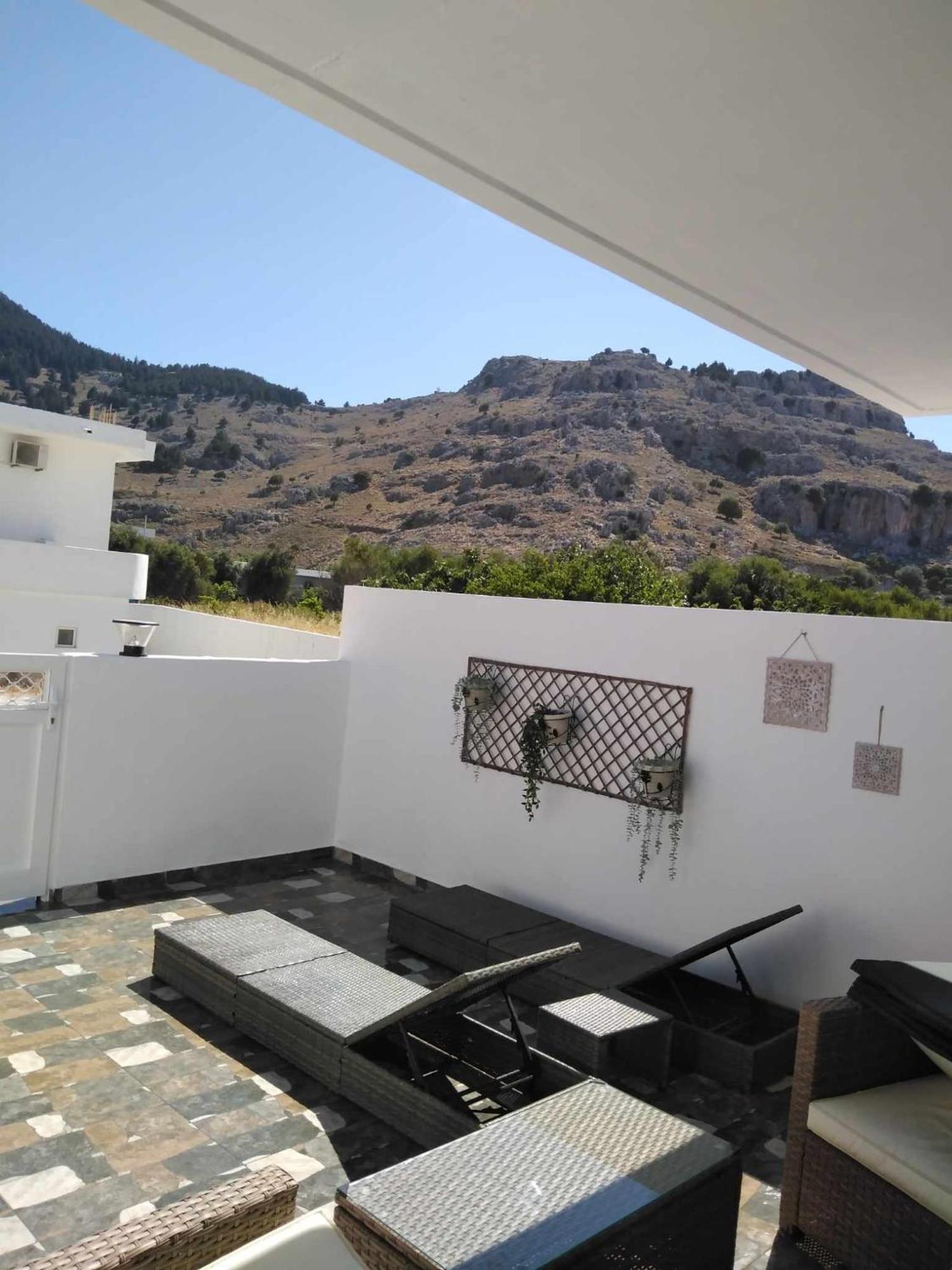 Stergios With Private Jacuzzi Appartement