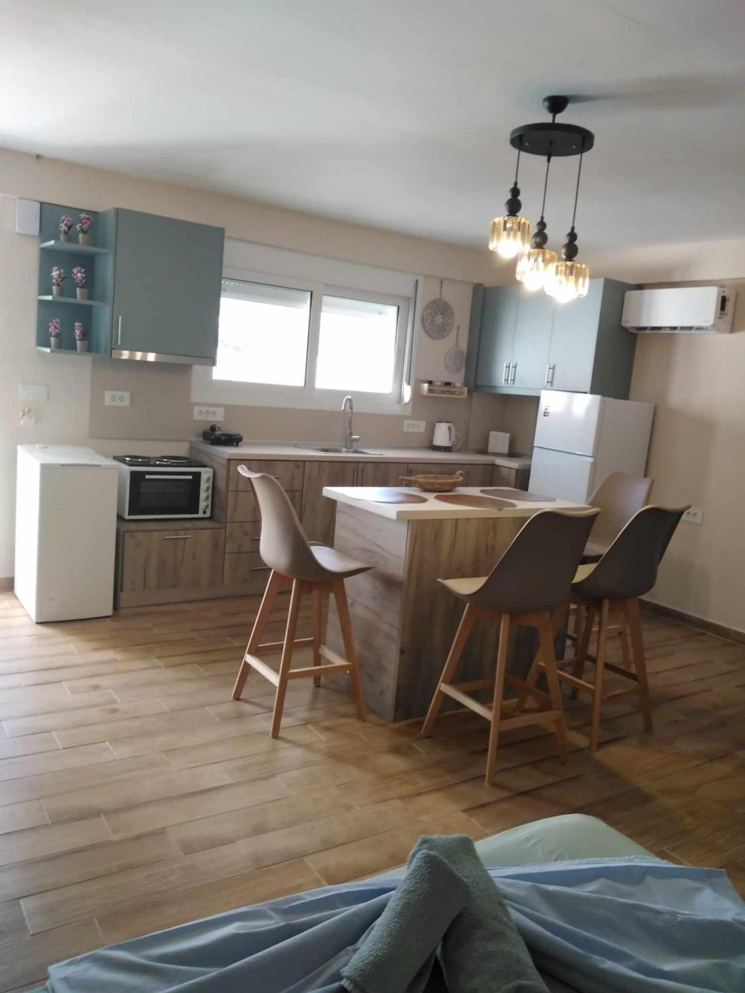 Apartment Stergios With Private Jacuzzi Kolymbia