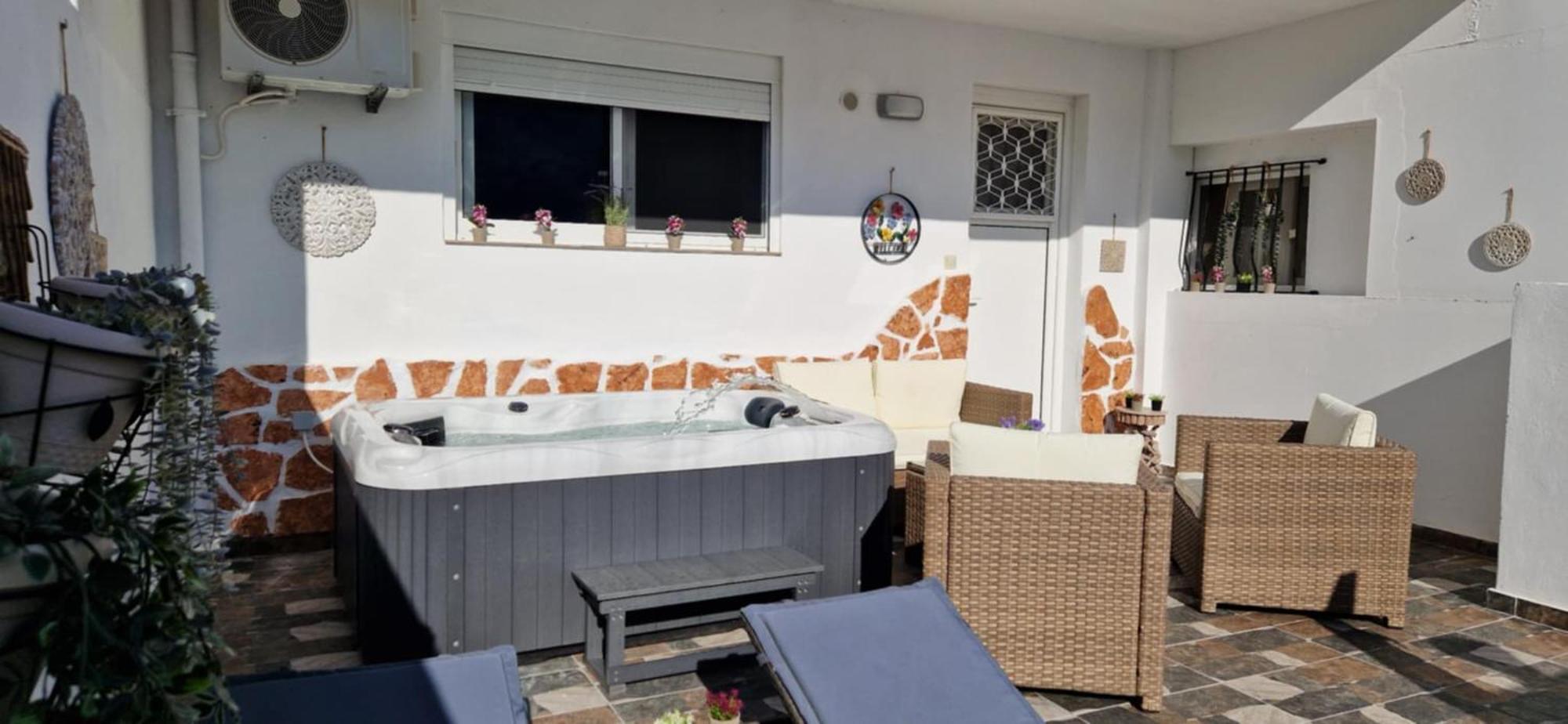 Stergios With Private Jacuzzi Apartment *