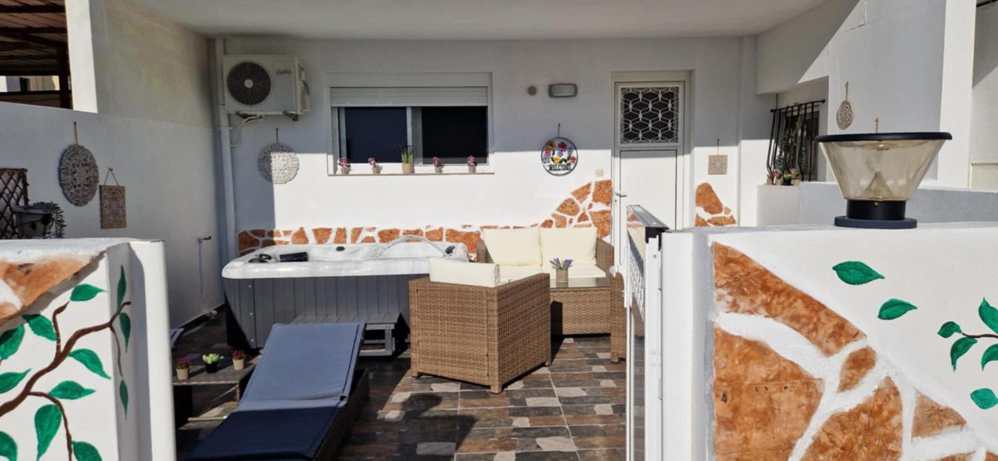 Apartment Stergios With Private Jacuzzi
