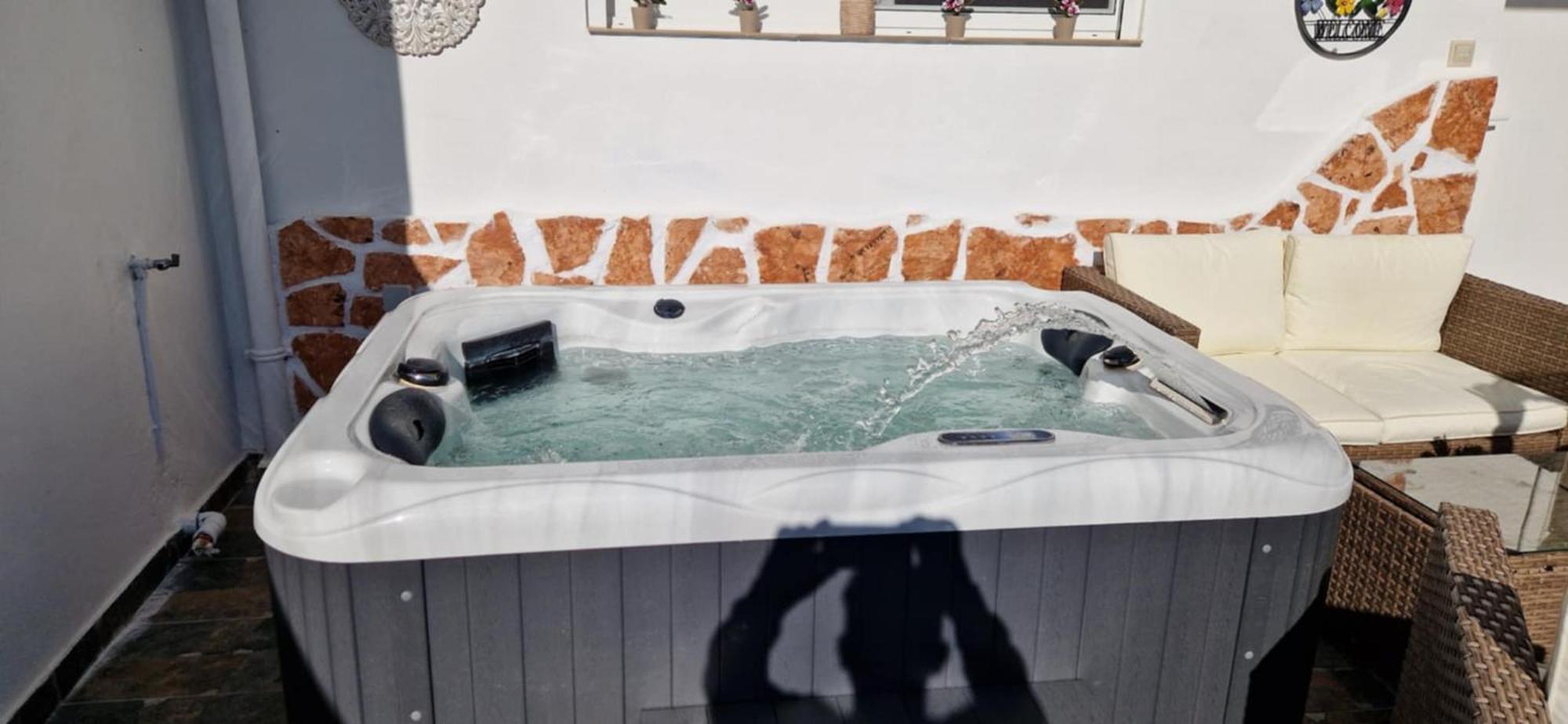 Apartment Stergios With Private Jacuzzi