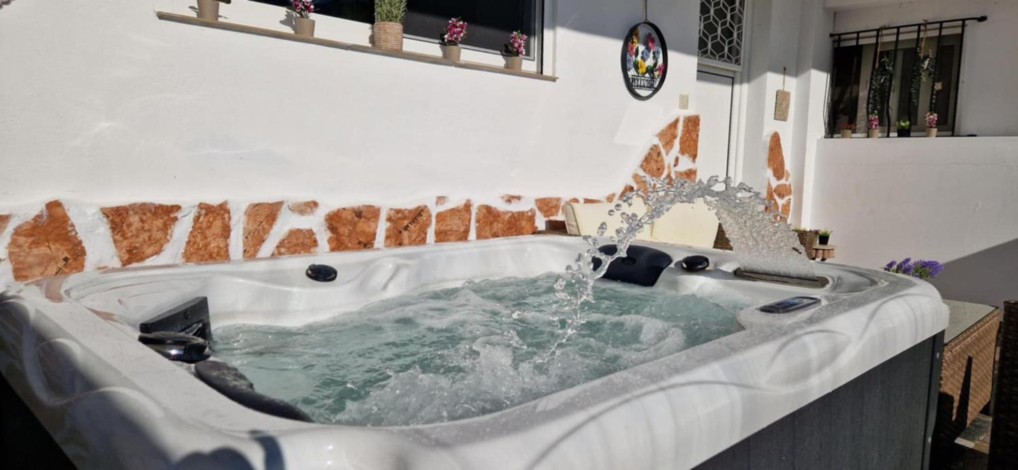 Apartment Stergios With Private Jacuzzi